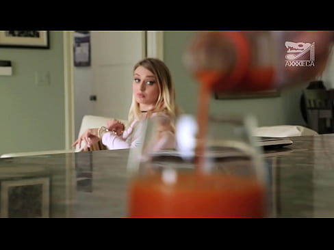 ❤️ Kuum tüdruk suurte tisside ja tiheda tussuga saab luuserilt riista, aga väga kõvasti ❌ Kaunis porno at us ❌