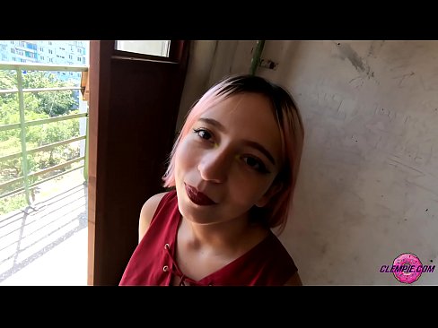 ❤️ Sensuaalne tudeng imeb võõrast tagalas - sperma tema näole ❌ Kaunis porno at us ❌